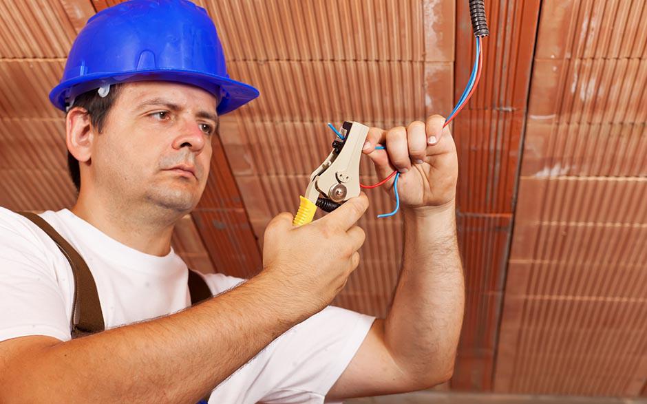 besoin d'un électricien Grez-sur-Loing